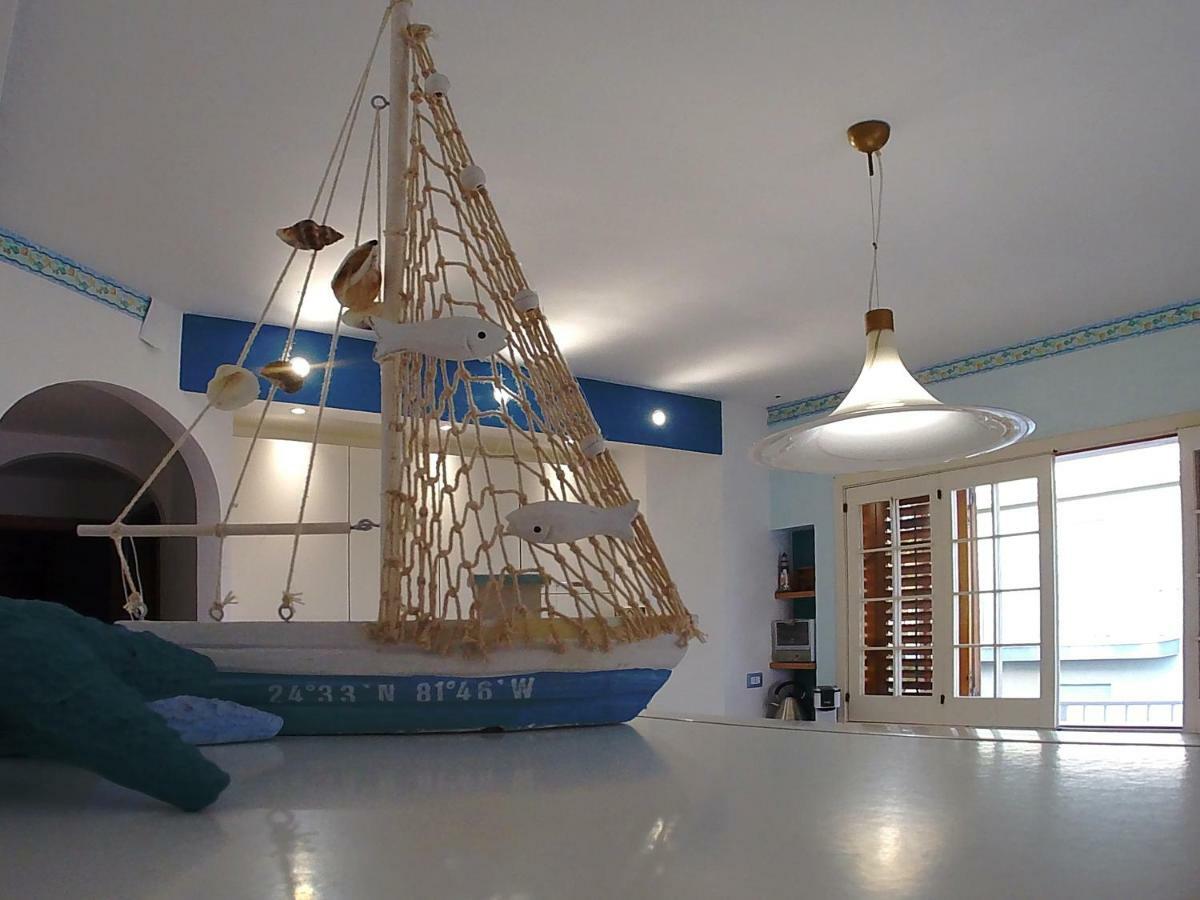 Attico Bellavista Villa Marina di Ragusa Eksteriør billede